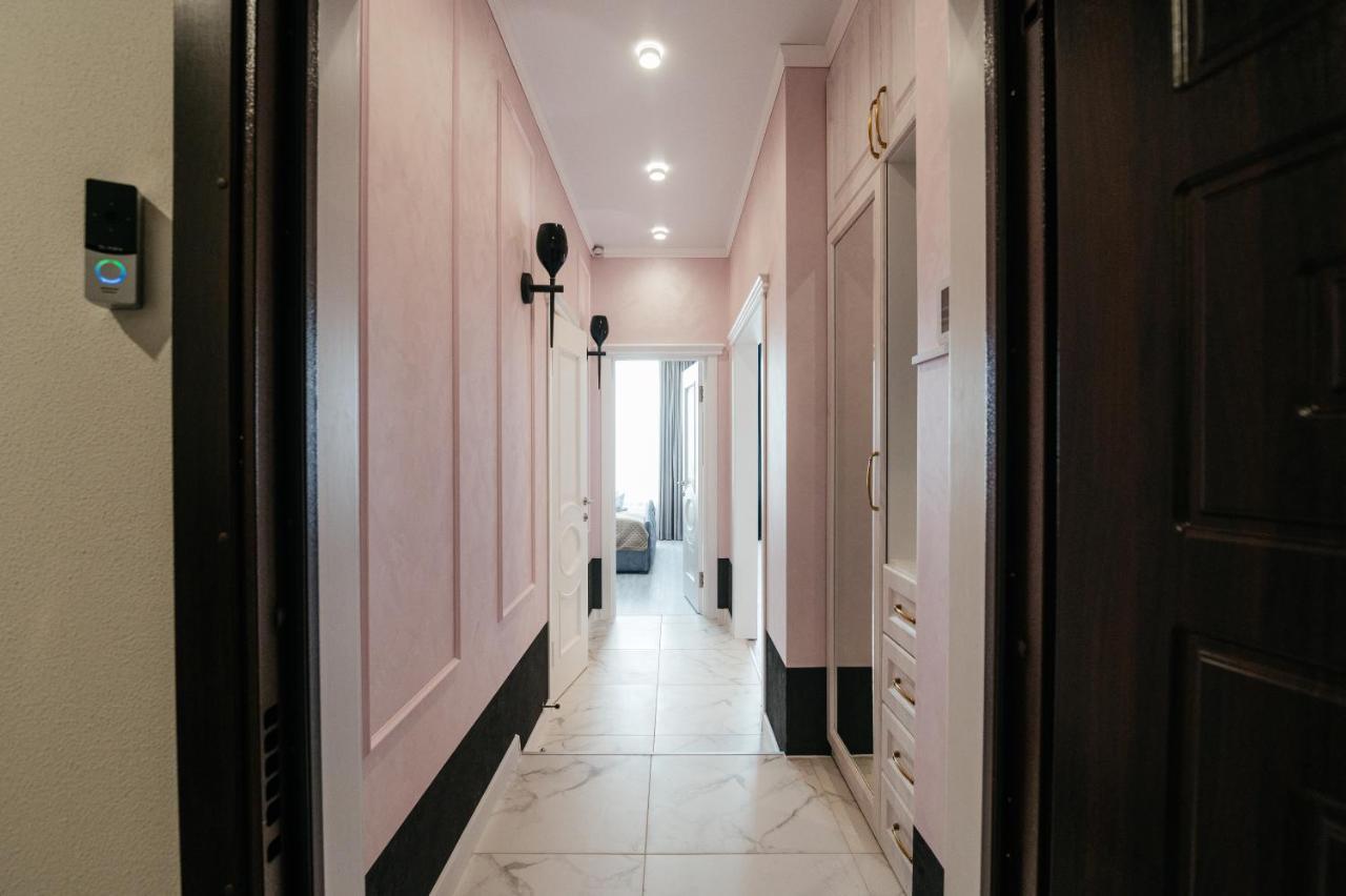 Pearl Premium Apartments 5 Kyiv Exterior photo